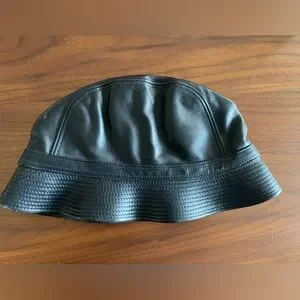 Phillip Treacy | Accessories | Black Leather Phillip Treacy 
